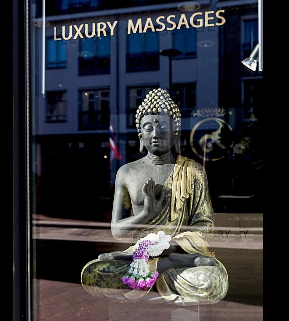 Luxury Hot Stone Massage